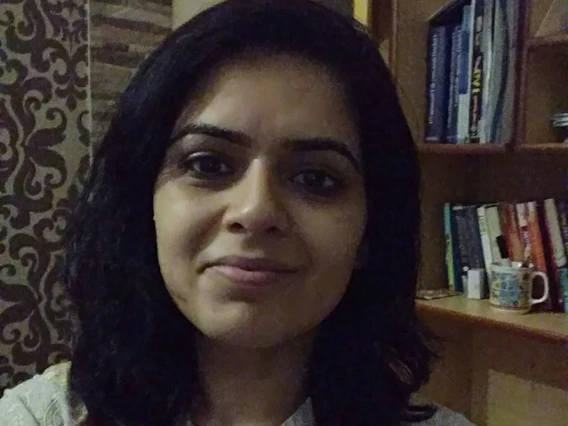 Huma Iqbal Headshot