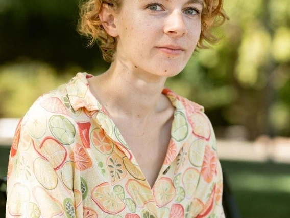 Kat Gibson Headshot