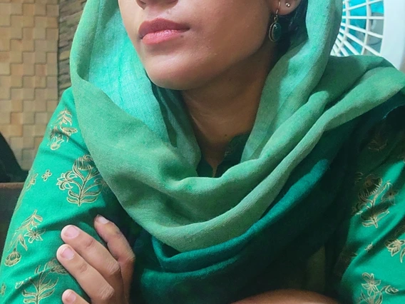 Khansa Kubra Headshot