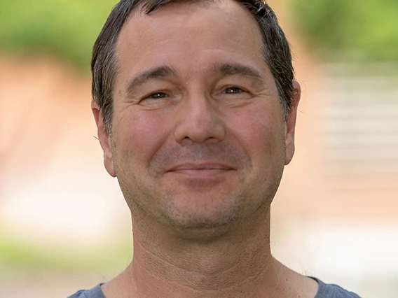 Lee Medovoi