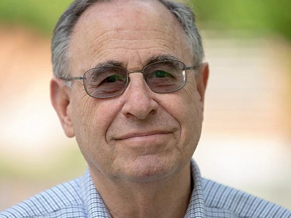 Roger Dahood
